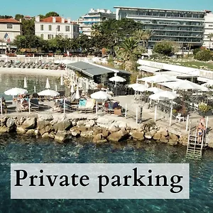 Royal - Luxury Hotel, Résidence, Beach&spa France